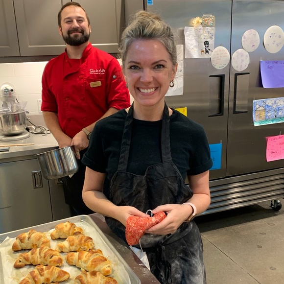 Meet your Posher, Ashlay - Picture 1 of 4